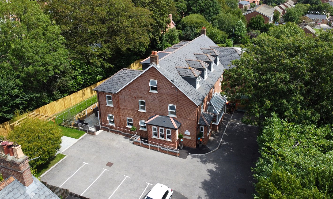 Independent senior living in Wimborne, Dorset Harleston House